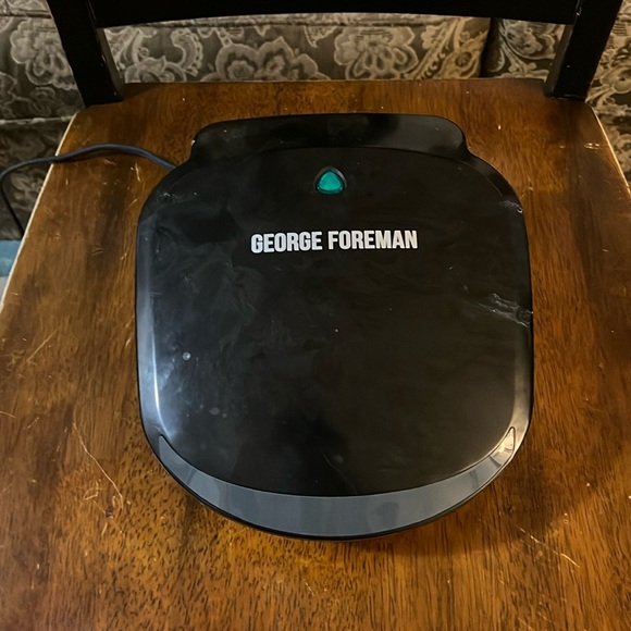 Brand New George Foreman Portable Grill - Picture 1 of 4